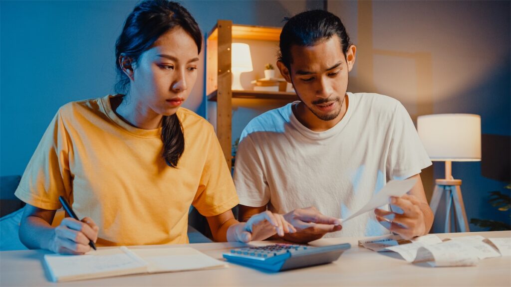 Singapore couple stressed over the increasing rate hikes and how they will affect their SIBOR-pegged home loan package